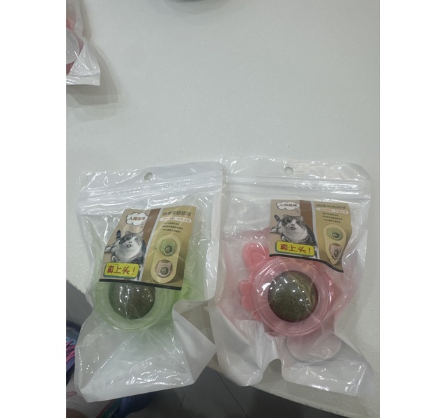 猫薄荷舔舔球