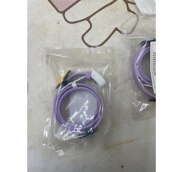 嬉皮狗可爱动物精油项圈