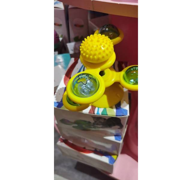 小艾三头宠物风车玩具